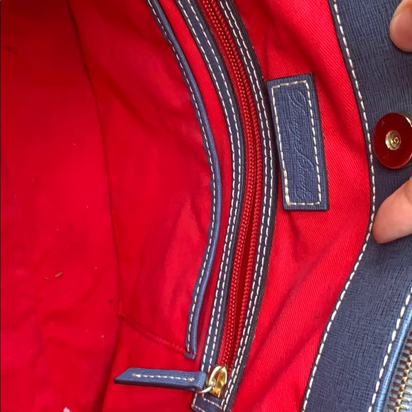 Purse - Picture 3 of 5